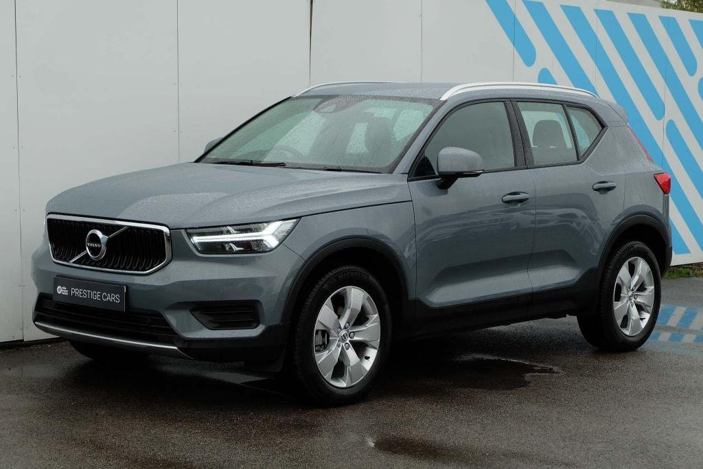View our VOLVO XC40