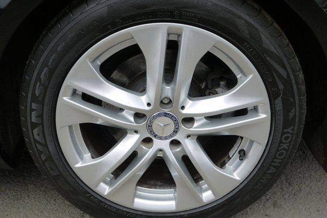 2011 MERCEDES-BENZ E-CLASS 3.0 E350 CDI BLUEEFFICIENCY AVANTGARDE 5d 265 BHP - Photo 7