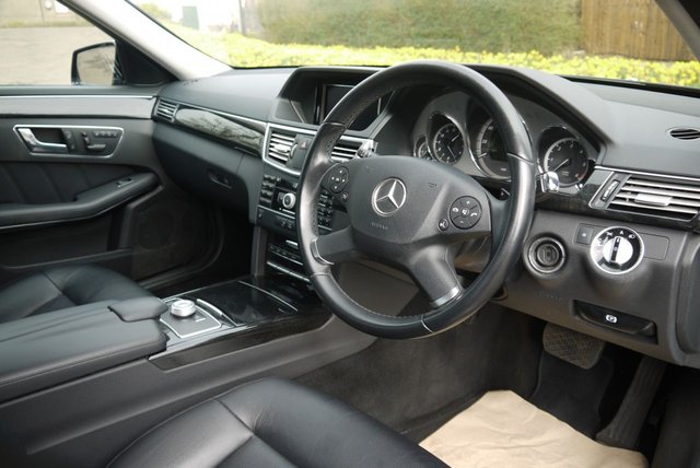 2011 MERCEDES-BENZ E-CLASS 3.0 E350 CDI BLUEEFFICIENCY AVANTGARDE 5d 265 BHP - Photo 10
