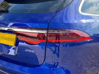 USED 2018 68 JAGUAR XF 2.0 PORTFOLIO 5d 247 BHP 