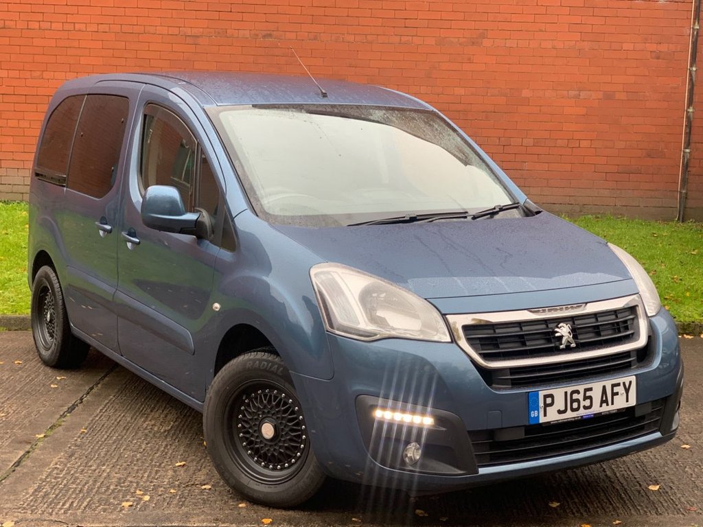 View our PEUGEOT PARTNER