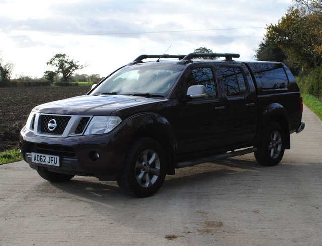 2012 62 Nissan Navara 2.5 DCI PLATINUM 4X4 SHR DCB 188 BHP