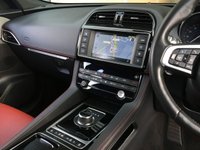 USED 2017 67 JAGUAR F-PACE 2.0 R-SPORT 5d 178 BHP &pound;150 ANNUAL ROAD TAX