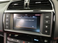 USED 2017 67 JAGUAR F-PACE 2.0 R-SPORT 5d 178 BHP &pound;150 ANNUAL ROAD TAX