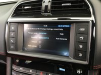 USED 2017 67 JAGUAR F-PACE 2.0 R-SPORT 5d 178 BHP &pound;150 ANNUAL ROAD TAX