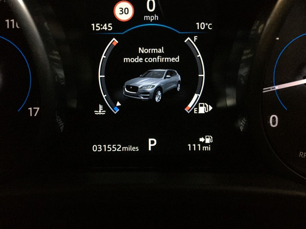 USED 2017 67 JAGUAR F-PACE 2.0 R-SPORT 5d 178 BHP &pound;150 ANNUAL ROAD TAX