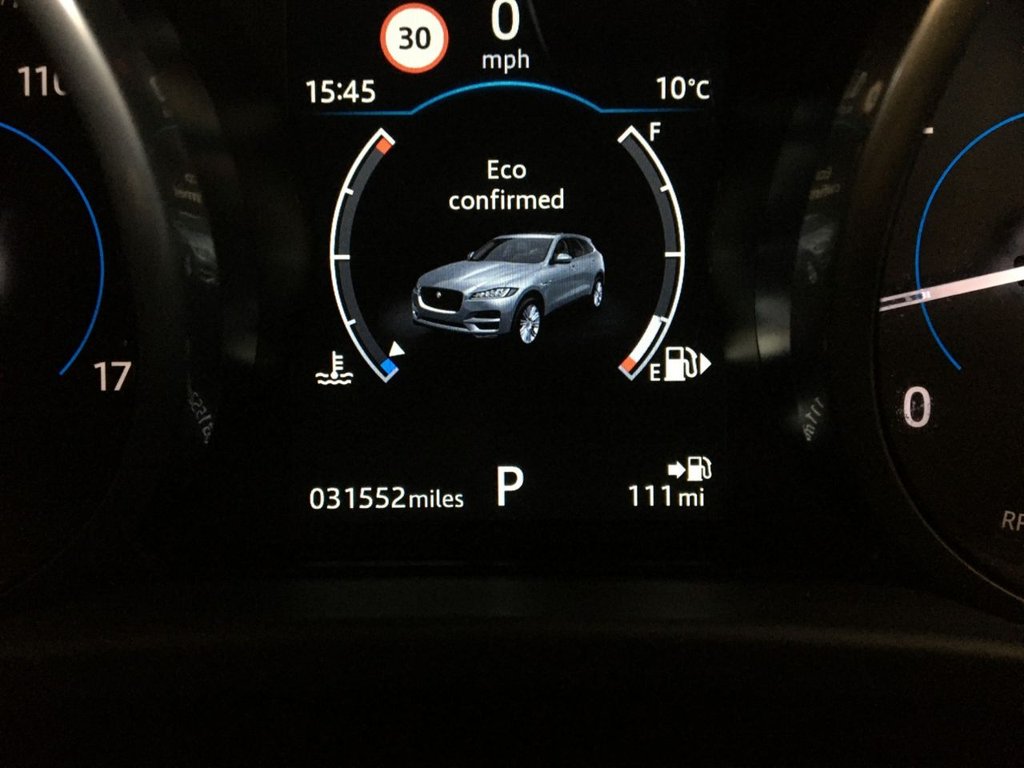 USED 2017 67 JAGUAR F-PACE 2.0 R-SPORT 5d 178 BHP &pound;150 ANNUAL ROAD TAX