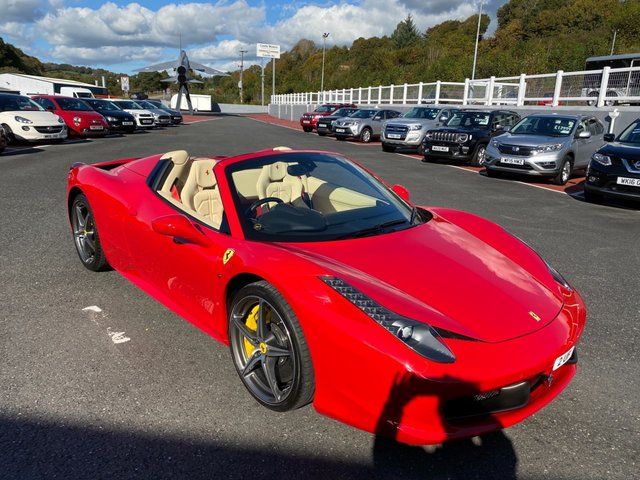 2015 15 Ferrari 458 4.5 SPIDER DCT 2d 570 BHP
