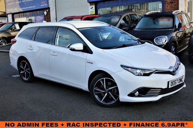 2017 67 Toyota Auris 1.8 VVT-I DESIGN TOURING SPORTS TSS 5d 99 BHP
