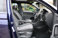 USED 2017 17 VOLKSWAGEN TIGUAN 2.0 R LINE TDI BMT 4MOTION DSG 5d 148 BHP 