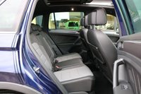 USED 2017 17 VOLKSWAGEN TIGUAN 2.0 R LINE TDI BMT 4MOTION DSG 5d 148 BHP 