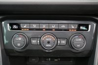 USED 2017 17 VOLKSWAGEN TIGUAN 2.0 R LINE TDI BMT 4MOTION DSG 5d 148 BHP 