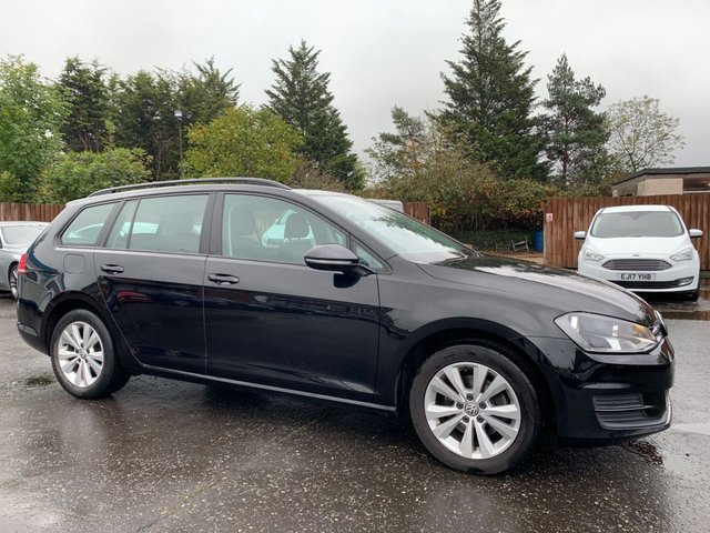 View our VOLKSWAGEN GOLF