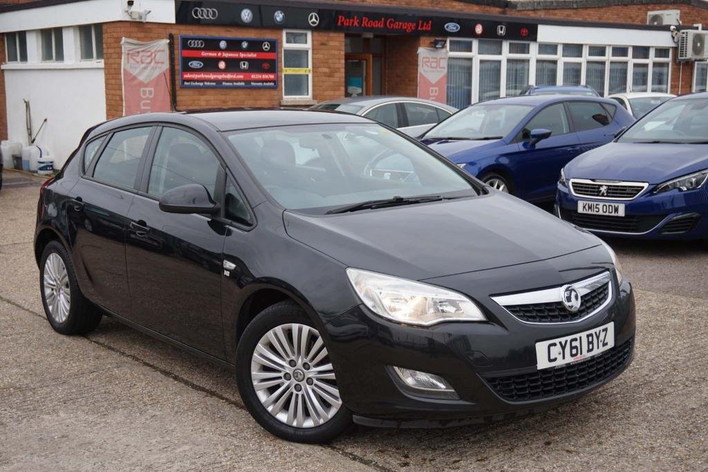 View our VAUXHALL ASTRA