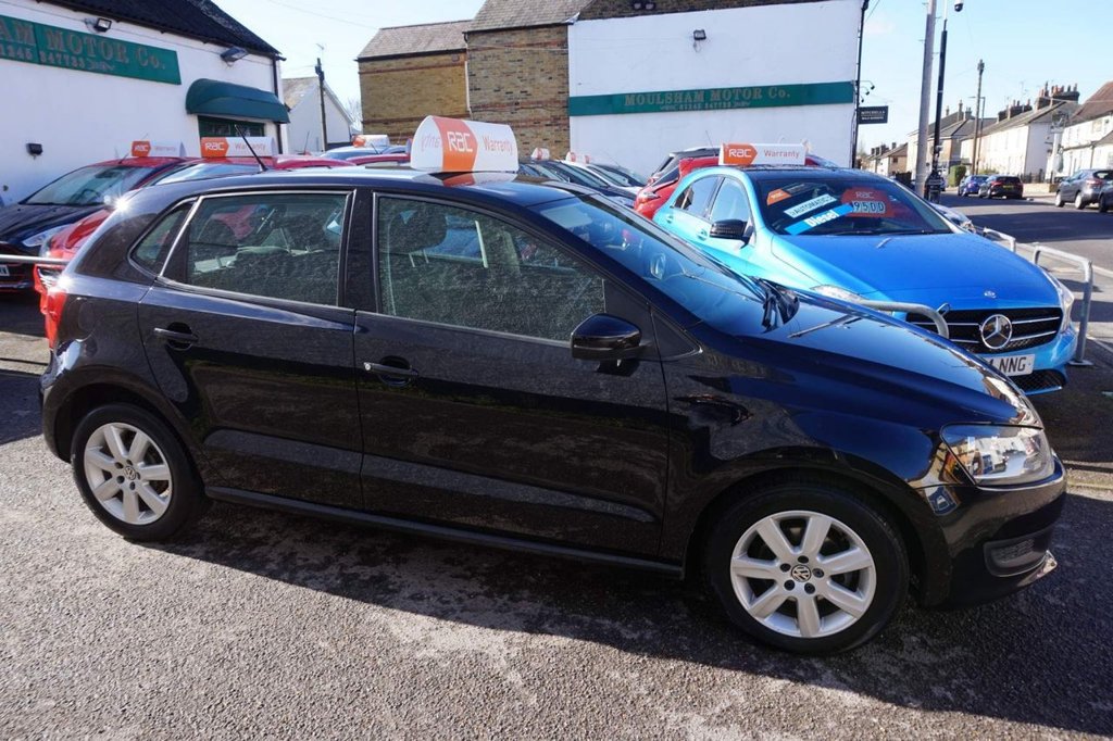 View our VOLKSWAGEN POLO