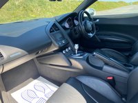 USED 2010 60 AUDI R8 5.2 SPYDER V10 QUATTRO 2d 518 BHP AUTOMATIC  JUST 24,500 MILES - STUNNING EXAMPLE - DOCUMENTED SERVICE HISTORY - STUNNING EXAMPLE - SUZUKA GREY METALLIC