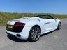 USED 2010 60 AUDI R8 5.2 SPYDER V10 QUATTRO 2d 518 BHP AUTOMATIC  JUST 24,500 MILES - STUNNING EXAMPLE - DOCUMENTED SERVICE HISTORY - STUNNING EXAMPLE - SUZUKA GREY METALLIC