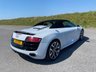USED 2010 60 AUDI R8 5.2 SPYDER V10 QUATTRO 2d 518 BHP AUTOMATIC  JUST 24,500 MILES - STUNNING EXAMPLE - DOCUMENTED SERVICE HISTORY - STUNNING EXAMPLE - SUZUKA GREY METALLIC