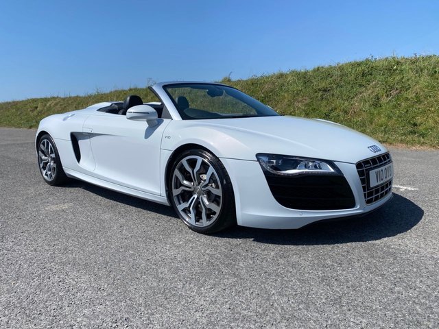 View our AUDI R8