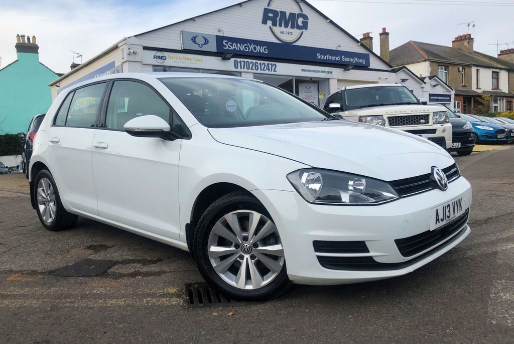 View our VOLKSWAGEN GOLF