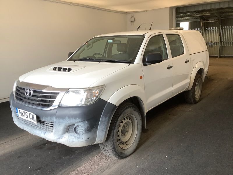 View our TOYOTA HI-LUX