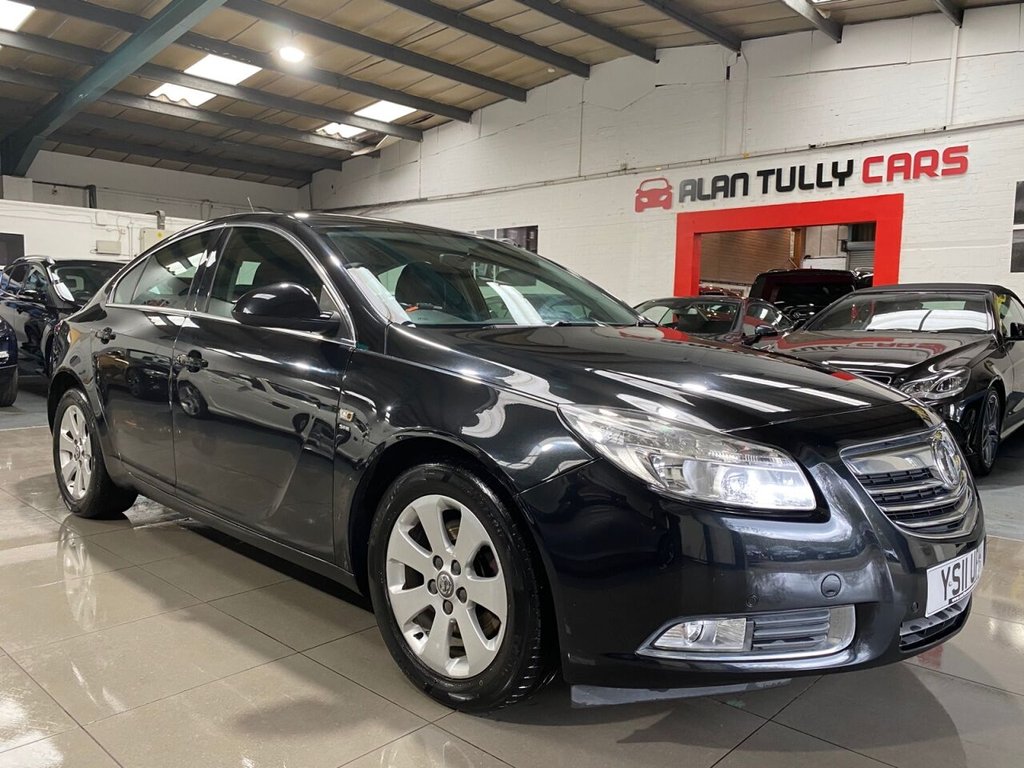 View our VAUXHALL INSIGNIA