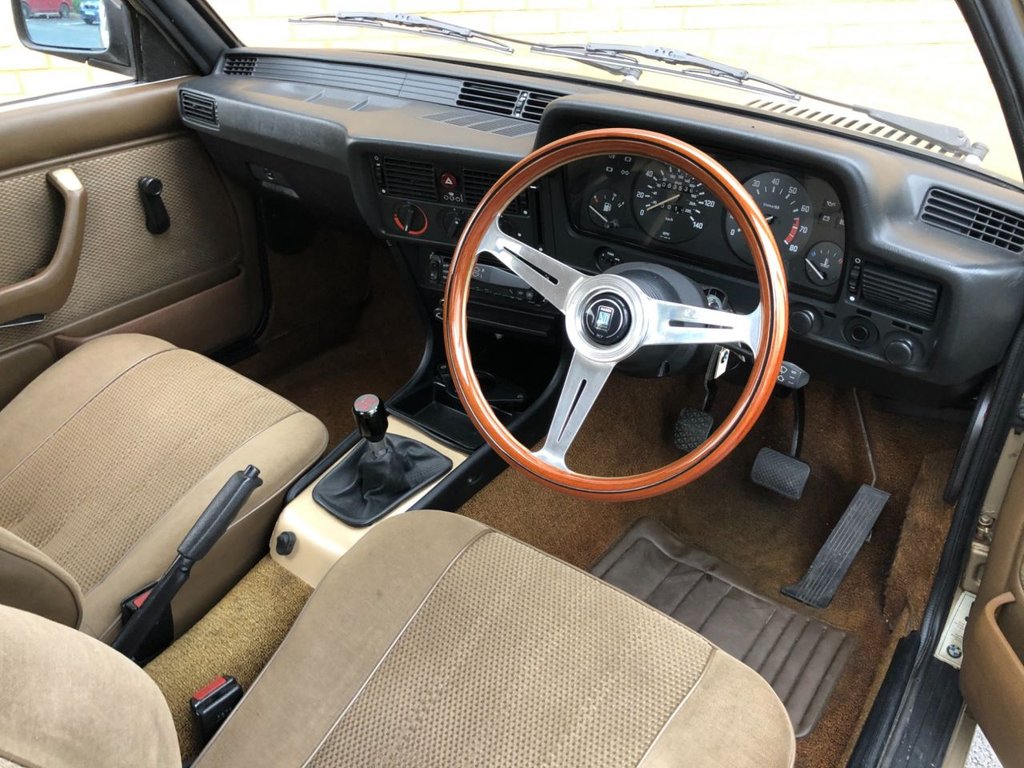 USED 1982 BMW 3 SERIES E21 // M50 b25 // 2d // 210bhp // Px swap 