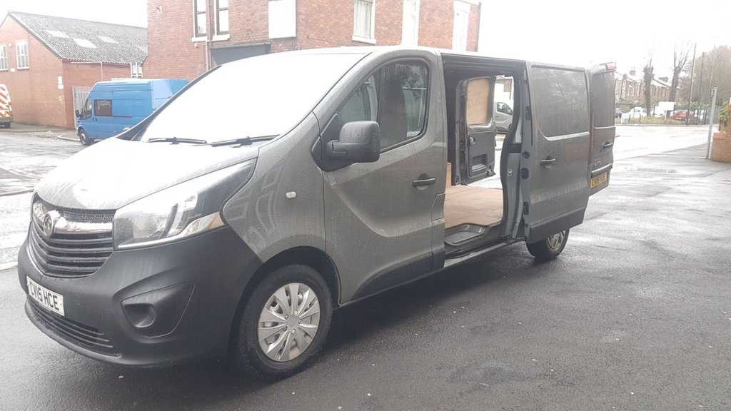 View our VAUXHALL VIVARO