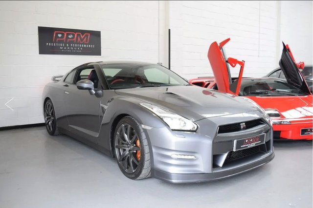 2015 Nissan GT-R Recaro Edition