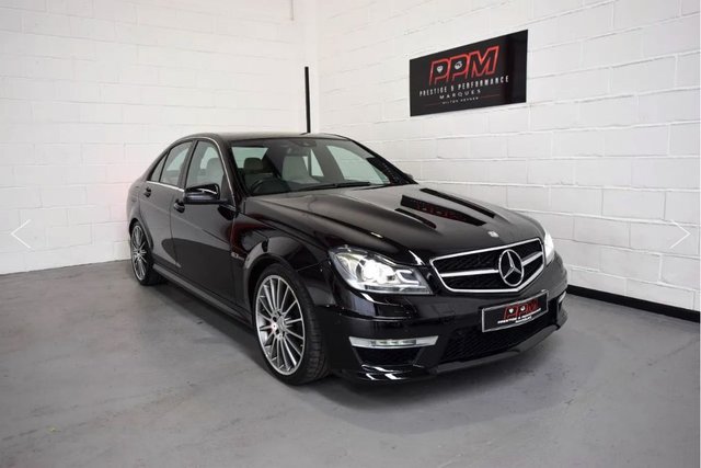 2013 Mercedes-Benz  C63 AMG Performance Pack