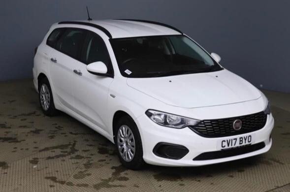 2017 17 Fiat Tipo 1.4 EASY 5d 94 BHP