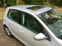 USED 2010 59 VOLKSWAGEN GOLF 1.4 SE TSI 5d 121 BHP 1 OWNER/ELECTRIC SUNROOF/LEATHER UPHOLSTRY/X10 VW SERVICES COMPLETELY IMMACULATE INSIDE AND OUT,,STUNNING HISTORY{SEE PICTURES} ,,LAST SERVICED @33,649 MILES//LONGLIFE SERVICING