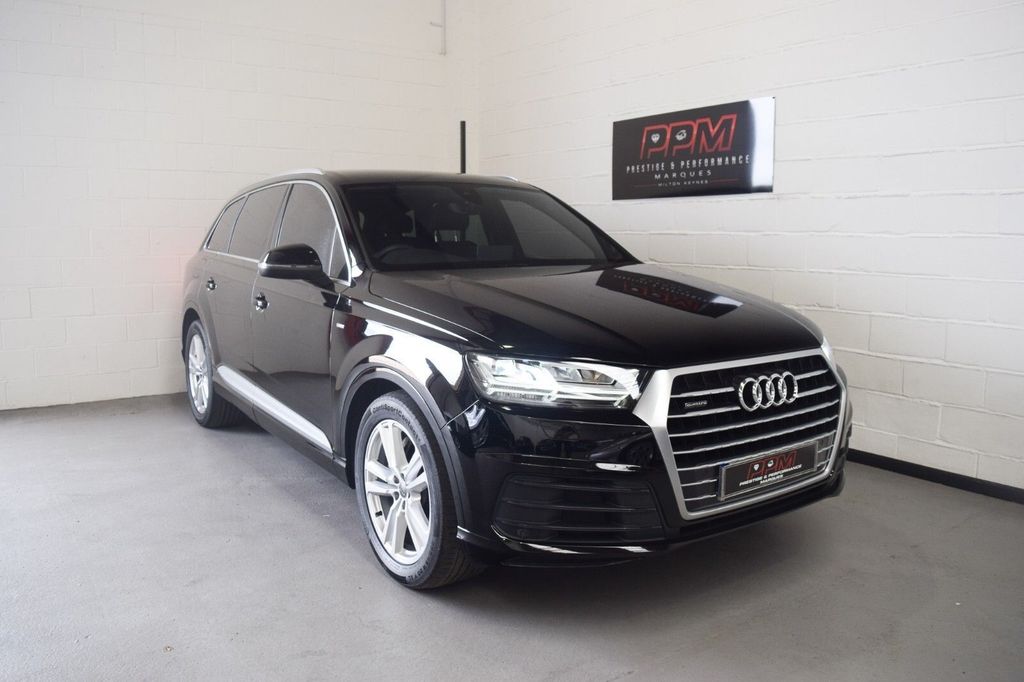 View our AUDI Q7