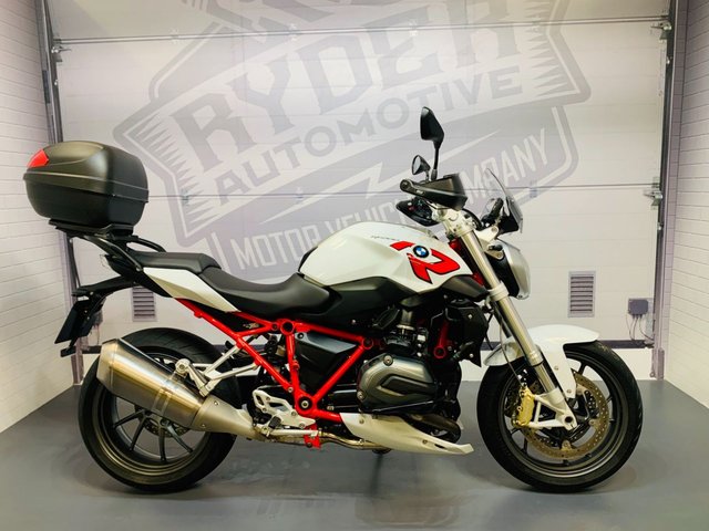 2015 65 BMW R1200r SPORT, 1170cc