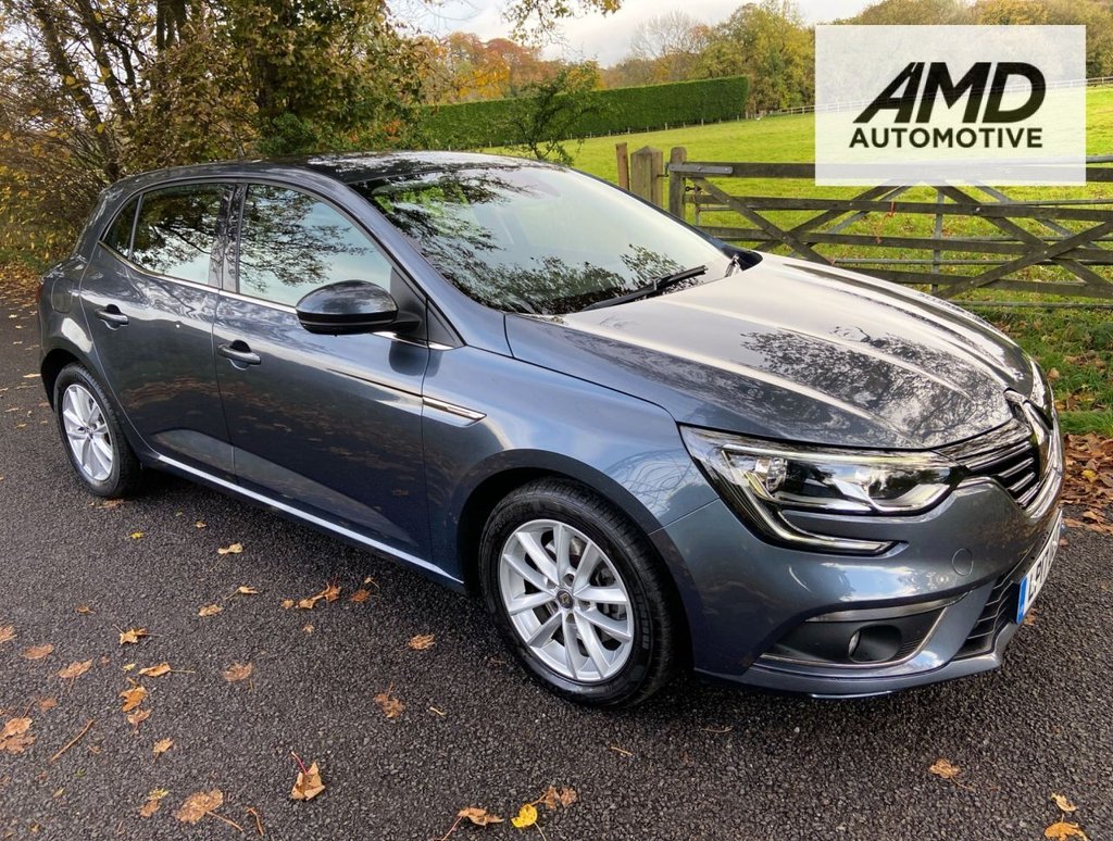 View our RENAULT MEGANE
