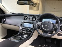 USED 2017 17 JAGUAR XJ 3.0 D V6 PORTFOLIO 4d 302 BHP FINANCE AVAILABLE
