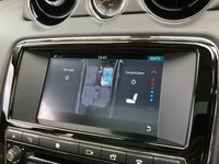 USED 2017 17 JAGUAR XJ 3.0 D V6 PORTFOLIO 4d 302 BHP FINANCE AVAILABLE