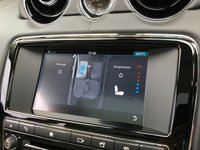USED 2017 17 JAGUAR XJ 3.0 D V6 PORTFOLIO 4d 302 BHP FINANCE AVAILABLE