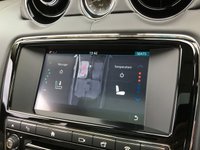 USED 2017 17 JAGUAR XJ 3.0 D V6 PORTFOLIO 4d 302 BHP FINANCE AVAILABLE