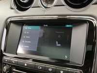 USED 2017 17 JAGUAR XJ 3.0 D V6 PORTFOLIO 4d 302 BHP FINANCE AVAILABLE