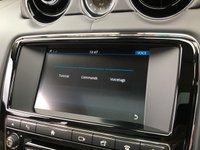 USED 2017 17 JAGUAR XJ 3.0 D V6 PORTFOLIO 4d 302 BHP FINANCE AVAILABLE