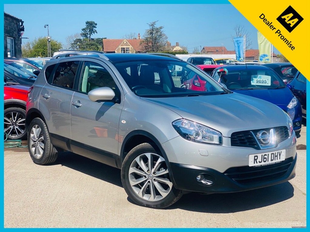 View our NISSAN QASHQAI