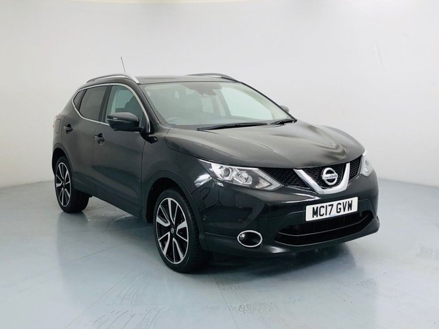 View our NISSAN QASHQAI