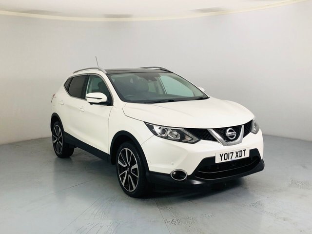 View our NISSAN QASHQAI