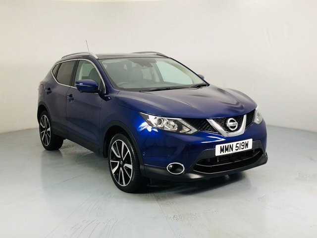 View our NISSAN QASHQAI