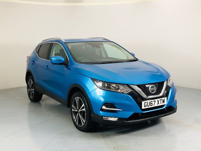 View our NISSAN QASHQAI