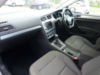 USED 2014 63 VOLKSWAGEN GOLF 1.6 SE TDI BLUEMOTION TECHNOLOGY DSG 5d 103 BHP www.suffolkcarcentre.co.uk - Located at Reydon