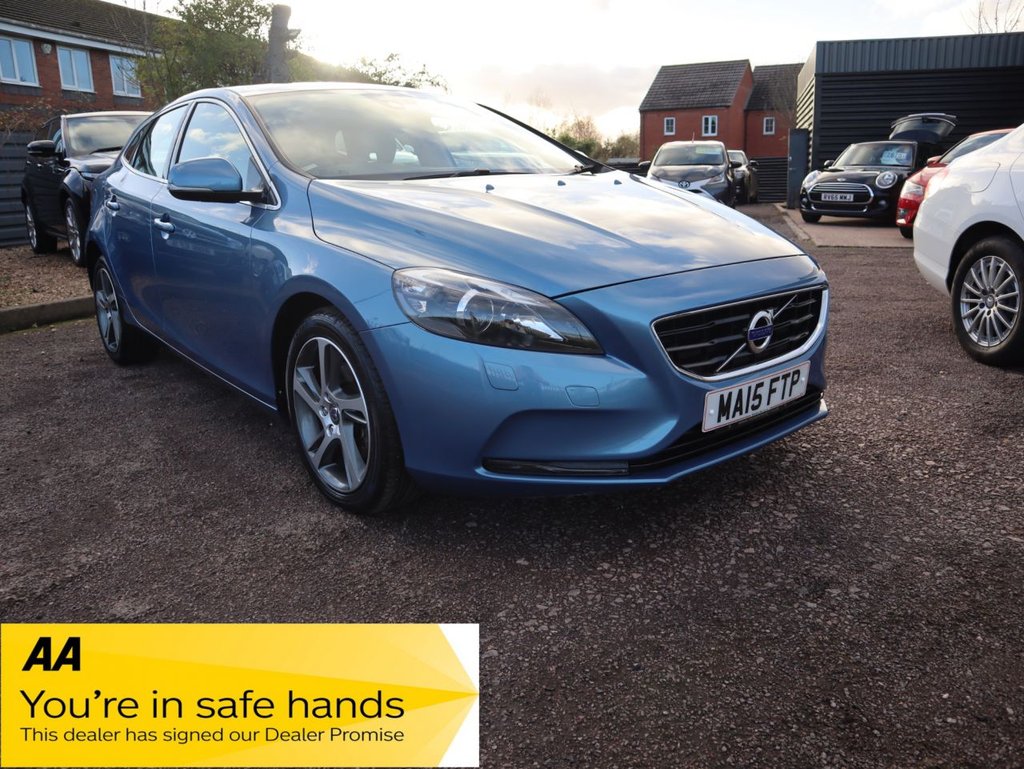 View our VOLVO V40