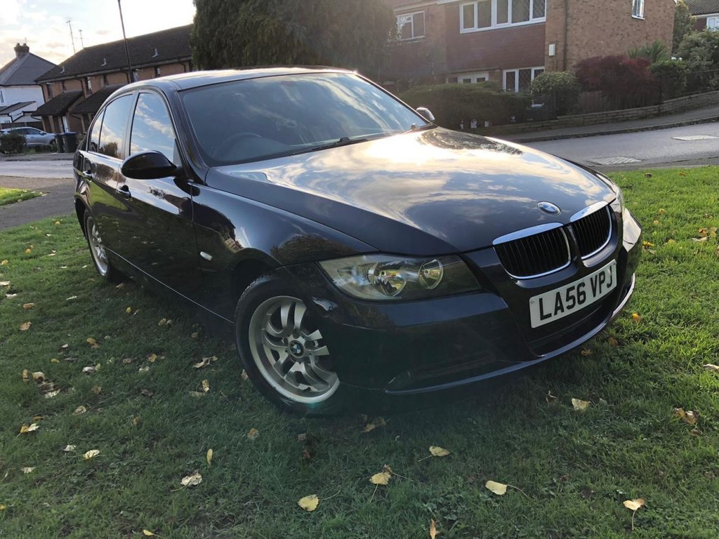 View our BMW 3 SERIES