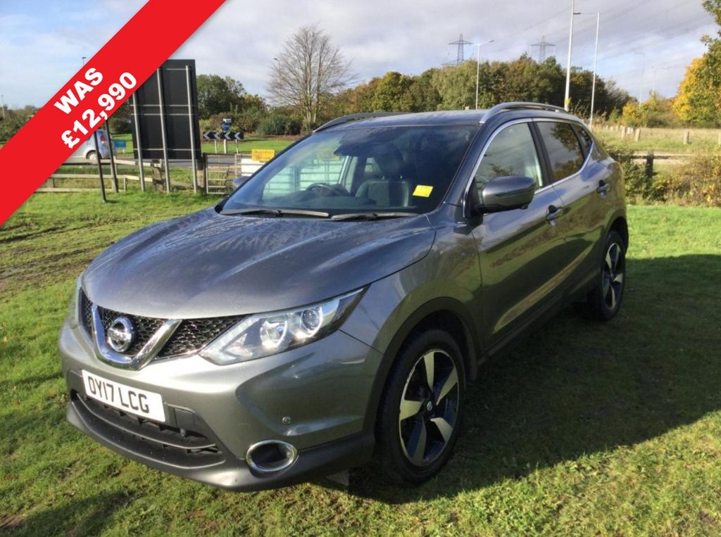 View our NISSAN QASHQAI